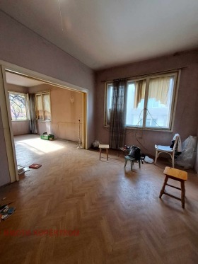 Продажба на имоти в Оборище, град София - изображение 19 
