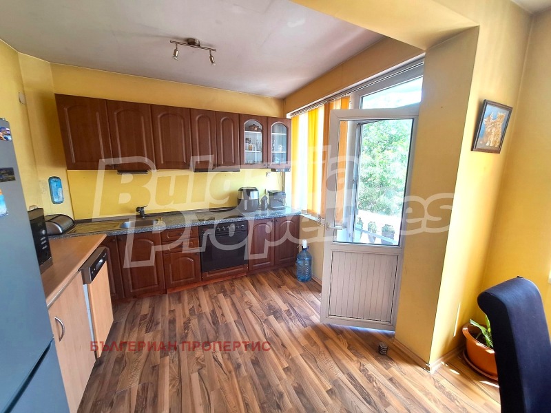Продава ЕТАЖ ОТ КЪЩА, област Велико Търново, гр. Горна Оряховица • 130000 € / 254257.90 лв. • 56987313 1 — Holmes.bg Продава ЕТАЖ ОТ КЪЩА, област Велико Търново, гр. Горна Оряховица • 130000 € / 254257.90 лв. • 56987313 1