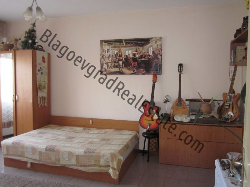 Продава 1-СТАЕН, град Благоевград, Струмско • 50000 € • 54993694 1 — Holmes.bg Продава 1-СТАЕН, град Благоевград, Струмско • 50000 € • 54993694 1