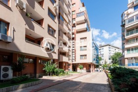 3-СТАЕН, 92 m2 - Holmes.bg 3-СТАЕН, 92 m2