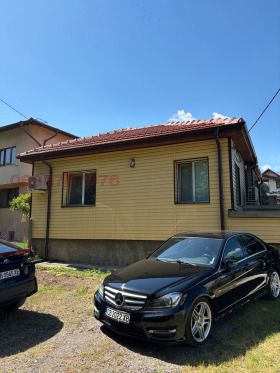 Продава Къща, град София