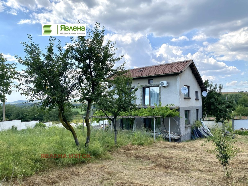 Продава КЪЩА, град София, с. Долни Пасарел • 220000 € / 430282.60 лв. • 82623226 1 — Holmes.bg Продава КЪЩА, град София, с. Долни Пасарел • 220000 € / 430282.60 лв. • 82623226 1