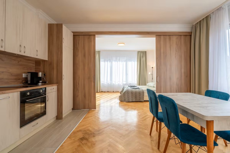 Продава 3-СТАЕН, град София, Център • 345000 € • 49828469 1 — Holmes.bg Продава 3-СТАЕН, град София, Център • 345000 € • 49828469 1