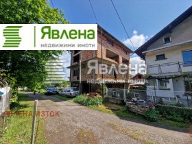 Продажба на етажи от къща в област София - изображение 15 