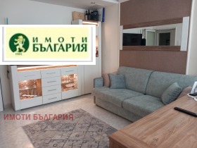 Продава Етаж от къща, град Варна
