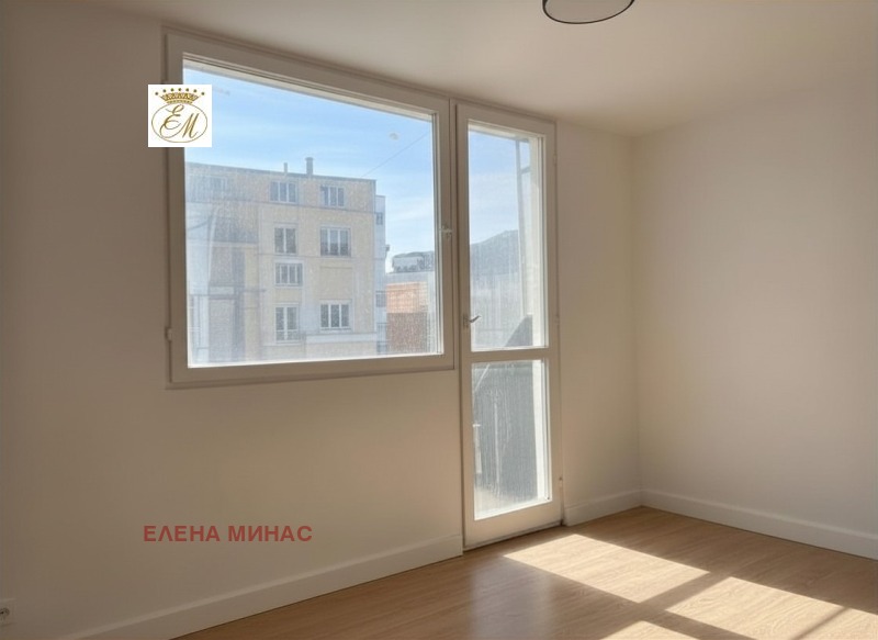 Продава 1-СТАЕН, град Шумен, Боян Българанов 1 • 55000 € • 51126295 1 — Holmes.bg Продава 1-СТАЕН, град Шумен, Боян Българанов 1 • 55000 € • 51126295 1