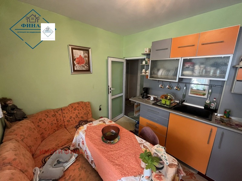 Продава 2-СТАЕН, град Шумен, Тракия • 105000 € / 205362.15 лв. • 57491480 1 — Holmes.bg Продава 2-СТАЕН, град Шумен, Тракия • 105000 € / 205362.15 лв. • 57491480 1