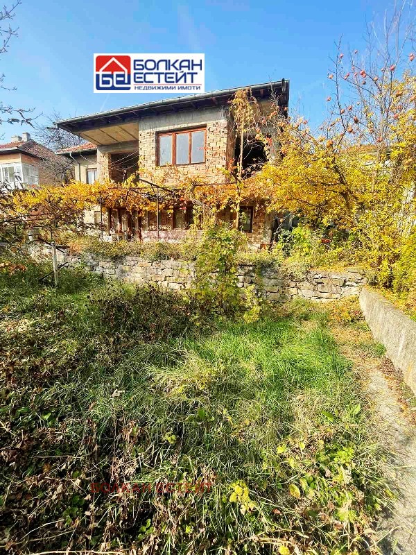 Продава  Къща, град Велико Търново, Акация •  260 000 EUR • ID 31311507 — holmes.bg - [1] 