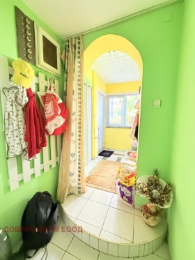 Продава ЕТАЖ ОТ КЪЩА | Imot.bg — малка снимка 9