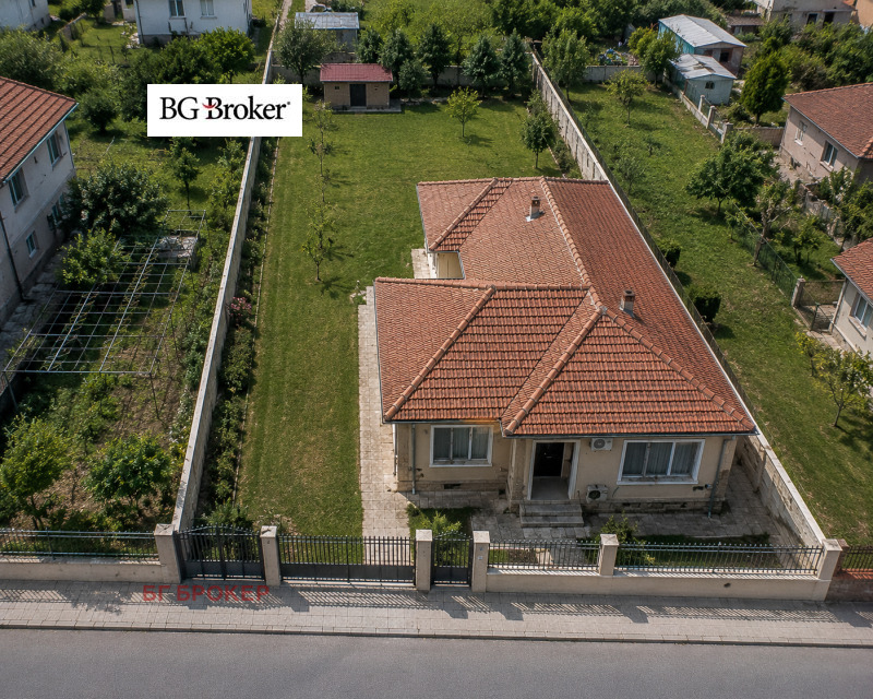 Продава КЪЩА, област Бургас, гр. Ахелой • 120000 € / 234699.60 лв. • 48870434 1 — Holmes.bg Продава КЪЩА, област Бургас, гр. Ахелой • 120000 € / 234699.60 лв. • 48870434 1
