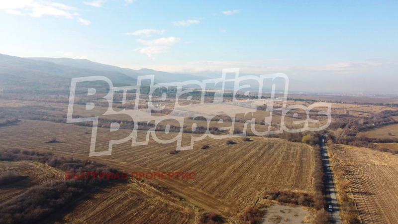 Продава ПАРЦЕЛ, област София, с. Нови хан • 1417221 € • 41407399 1 — Holmes.bg Продава ПАРЦЕЛ, област София, с. Нови хан • 1417221 € • 41407399 1