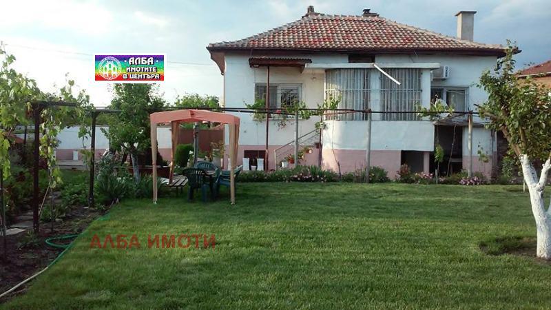 Продава  Къща област Хасково , гр. Меричлери , 130 кв.м | 97437483
