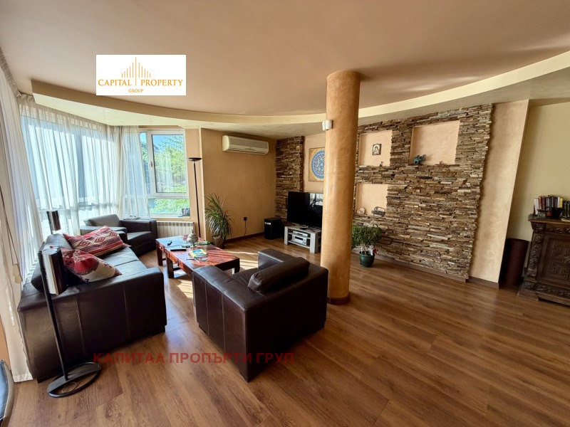 Продава 4-СТАЕН, град София, Гоце Делчев • 560000 € • 61289430 1 — Holmes.bg Продава 4-СТАЕН, град София, Гоце Делчев • 560000 € • 61289430 1