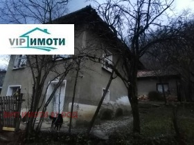 Продажба на имоти в с. Рибарица, област Ловеч - изображение 10 