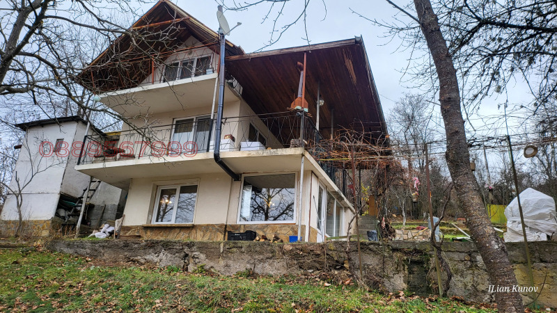 Продава ВИЛА, област София, с. Желен • 43000 € / 84100.69 лв. • 74384290 1 — Holmes.bg Продава ВИЛА, област София, с. Желен • 43000 € / 84100.69 лв. • 74384290 1