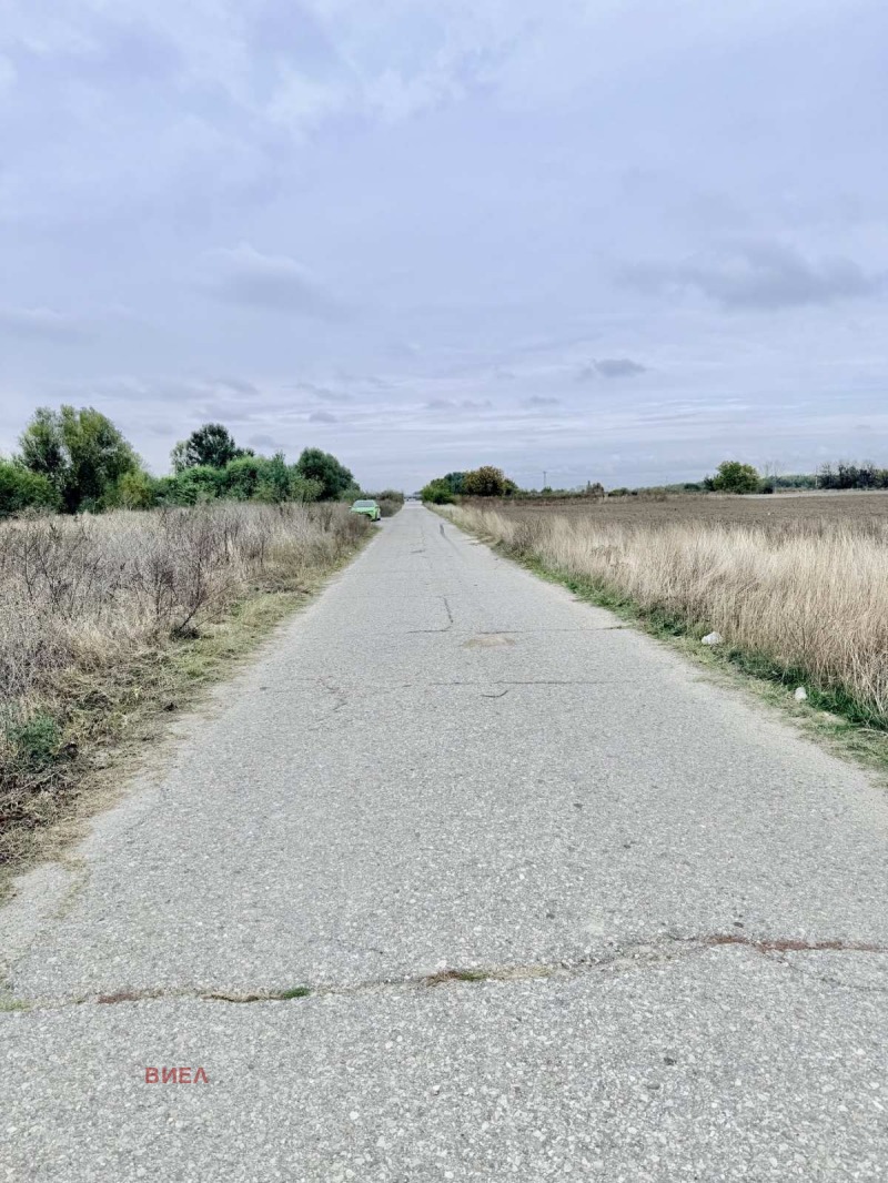 Продава ПАРЦЕЛ, с. Скутаре, област Пловдив