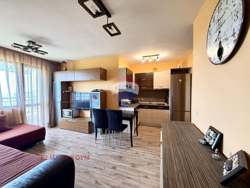 Продава 3-СТАЕН, област Добрич, гр. Балчик • 68000 € / 132996.44 лв. • 13617344 1 — Holmes.bg Продава 3-СТАЕН, област Добрич, гр. Балчик • 68000 € / 132996.44 лв. • 13617344 1