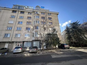 Продажба на имоти в Изгрев, град София - изображение 16 