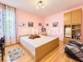 Продава КЪЩА, град Варна, Възраждане 4 • 311000 € • 19798299 12 — Holmes.bg Продава КЪЩА, град Варна, Възраждане 4 • 311000 € • 19798299 12