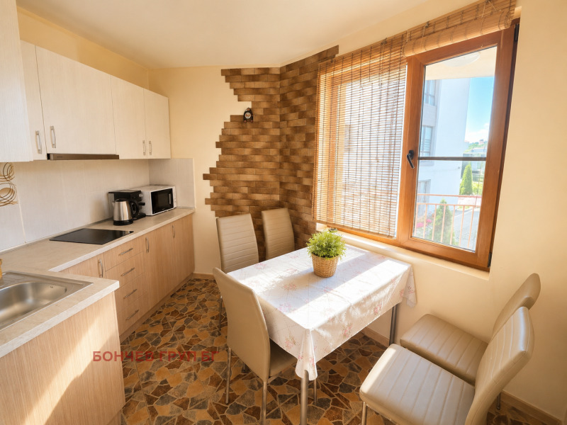 Продава 3-СТАЕН, област Варна, гр. Бяла • 59900 € / 117154.22 лв. • 83731265 1 — Holmes.bg Продава 3-СТАЕН, област Варна, гр. Бяла • 59900 € / 117154.22 лв. • 83731265 1