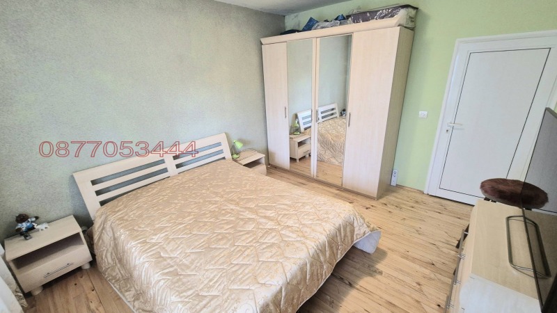 Продава 3-СТАЕН, област Плевен, гр. Червен бряг • 75000 € / 146687.25 лв. • 35836096 1 — Holmes.bg Продава 3-СТАЕН, област Плевен, гр. Червен бряг • 75000 € / 146687.25 лв. • 35836096 1