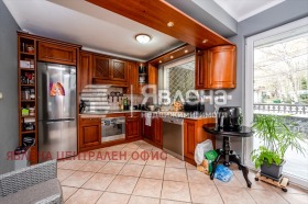 КЪЩА, 540 m2 - Holmes.bg КЪЩА, 540 m2