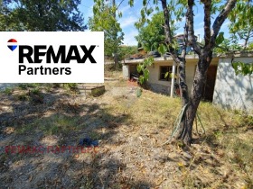 ПАРЦЕЛ, 600 m2 - Holmes.bg ПАРЦЕЛ, 600 m2