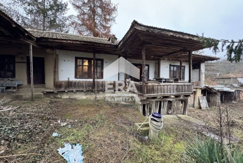 Продава ПАРЦЕЛ, област Силистра, с. Главан • 9800 € / 19167.13 лв. • 50111990 1 — Holmes.bg Продава ПАРЦЕЛ, област Силистра, с. Главан • 9800 € / 19167.13 лв. • 50111990 1