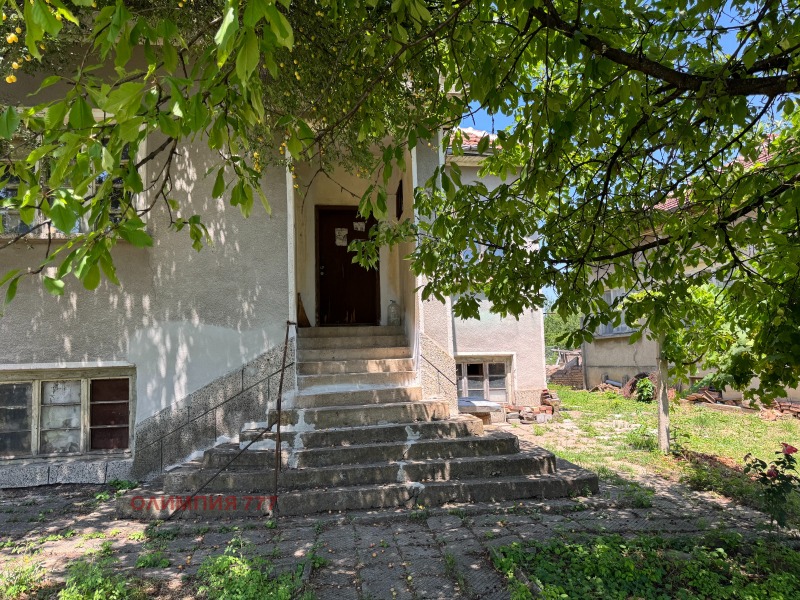 Продава КЪЩА, област Плевен, с. Телиш • 26500 € / 51829.49 лв. • 14456294 1 — Holmes.bg Продава КЪЩА, област Плевен, с. Телиш • 26500 € / 51829.49 лв. • 14456294 1