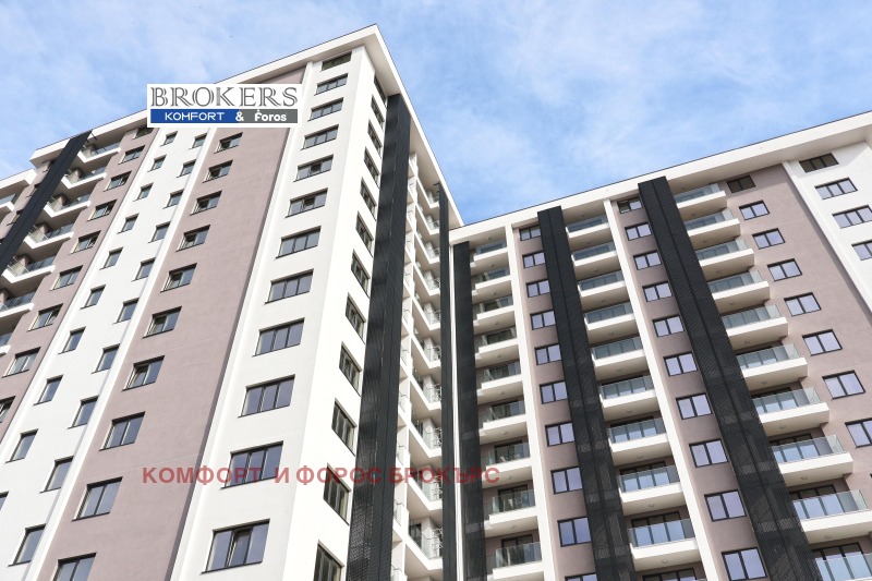 Продава 3-СТАЕН, град Варна, Възраждане 1 • 198000 € • 33521933 1 — Holmes.bg Продава 3-СТАЕН, град Варна, Възраждане 1 • 198000 € • 33521933 1