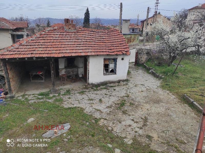 Продава  Къща област Пазарджик , с. Паталеница , 120 кв.м | 81776433 - изображение [2]