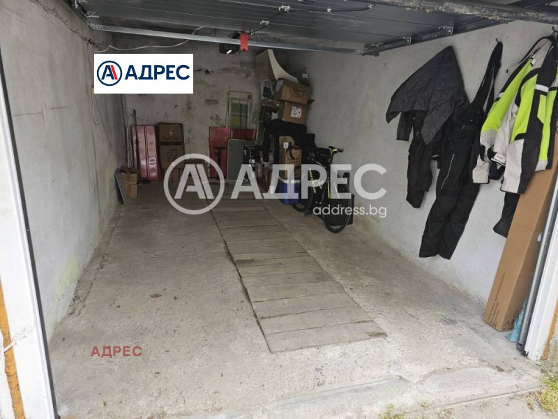 Продава ГАРАЖ, ПАРКОМЯСТО, град Варна, Левски 1 • 52000 € / 101703.16 лв. • 44015364 1 — Holmes.bg Продава ГАРАЖ, ПАРКОМЯСТО, град Варна, Левски 1 • 52000 € / 101703.16 лв. • 44015364 1