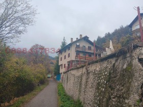Продава Къща, с. Студенец