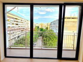 Обява Продава 3-СТАЕН,град Варна, Център>