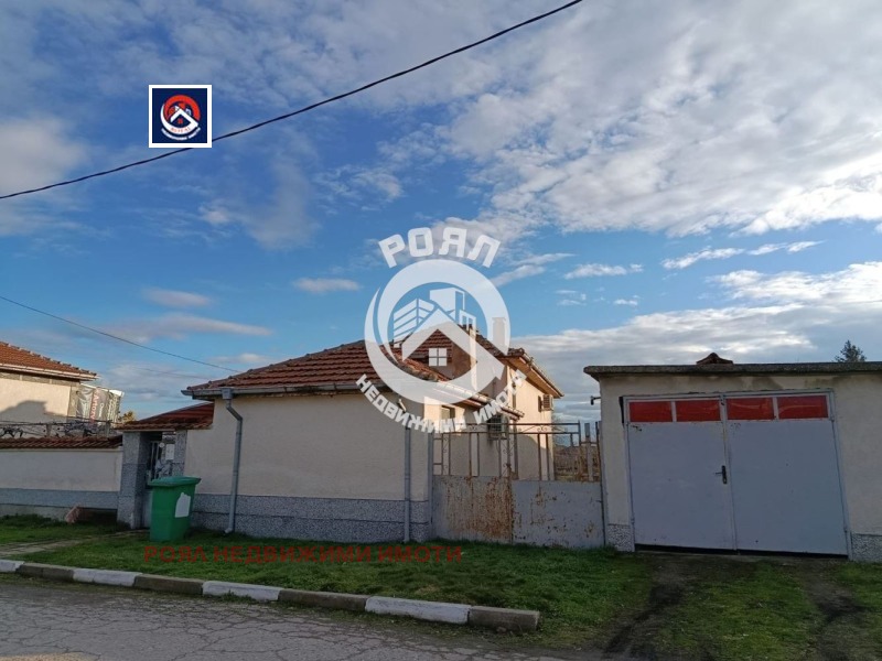 Продава КЪЩА, област Пловдив, с. Ясно поле • 134000 € / 262081.22 лв. • 60701569 1 — Holmes.bg Продава КЪЩА, област Пловдив, с. Ясно поле • 134000 € / 262081.22 лв. • 60701569 1