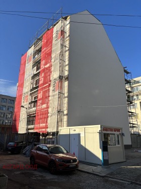 Обява Продава 3-СТАЕН,град София, Оборище