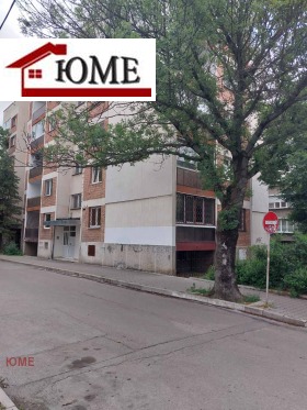 Обява Продава 3-СТАЕН,град София, Изток