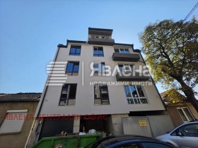 Продава 4-стаен, град София