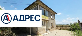 Продава Къща, с. Старосел