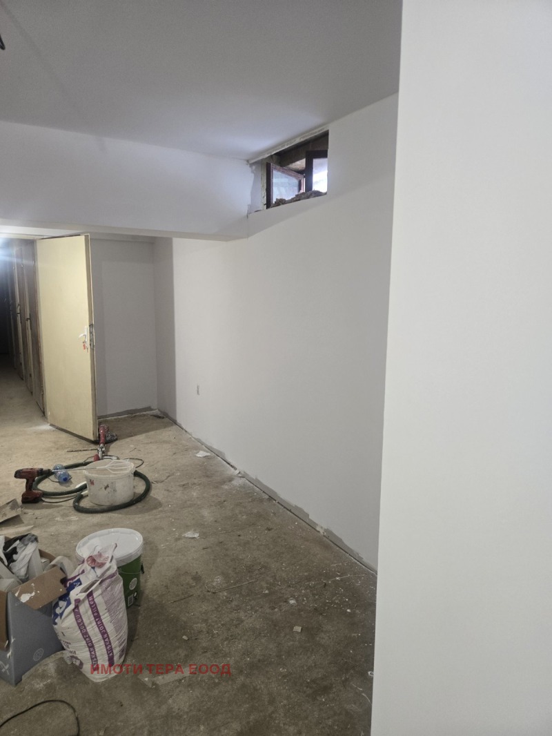 Продава СКЛАД, град Варна, Чаталджа • 40000 € / 78233.20 лв. • 50521059 1 — Holmes.bg Продава СКЛАД, град Варна, Чаталджа • 40000 € / 78233.20 лв. • 50521059 1
