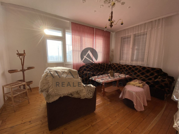 Продава  Етаж от къща град Пловдив , Прослав , 120 кв.м | 56438778