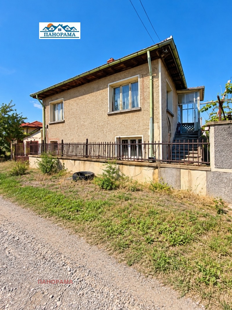 Продава КЪЩА, област Пазарджик, с. Гелеменово • 64000 € • 92778291 1 — Holmes.bg Продава КЪЩА, област Пазарджик, с. Гелеменово • 64000 € • 92778291 1