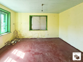 Продава КЪЩА | Imot.bg — малка снимка 3