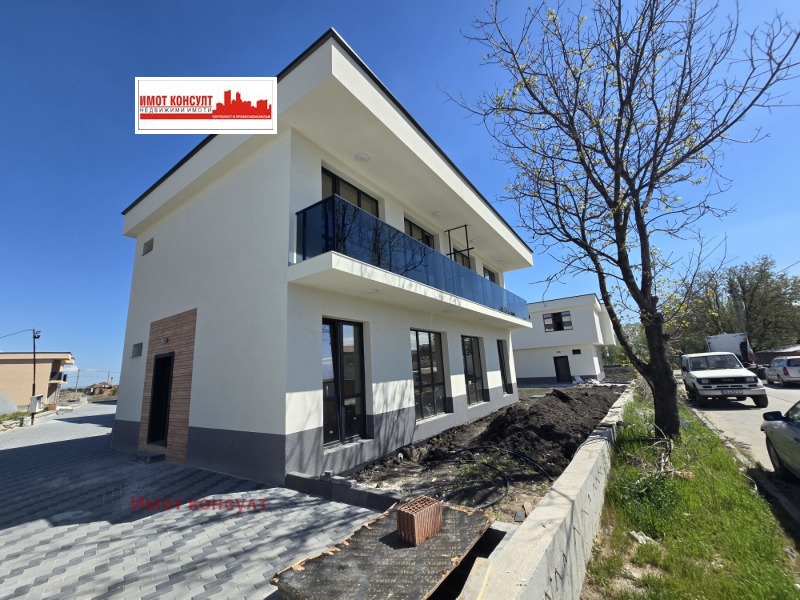 Продава  Къща, област Пловдив, с. Войводиново •  145 000 EUR • ID 53908184 — holmes.bg - [1] 