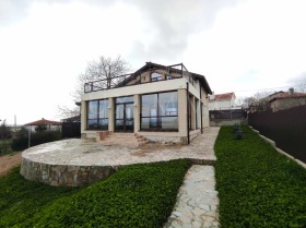 КЪЩА, 150 m2 - Holmes.bg КЪЩА, 150 m2