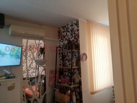 Обява Продава АТЕЛИЕ, ТАВАН,гр. Свети Влас, област Бургас