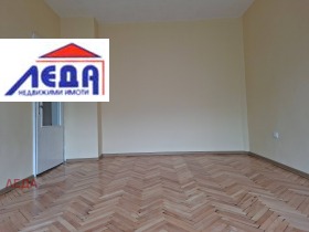 1-СТАЕН, 40 m2 - Holmes.bg 1-СТАЕН, 40 m2