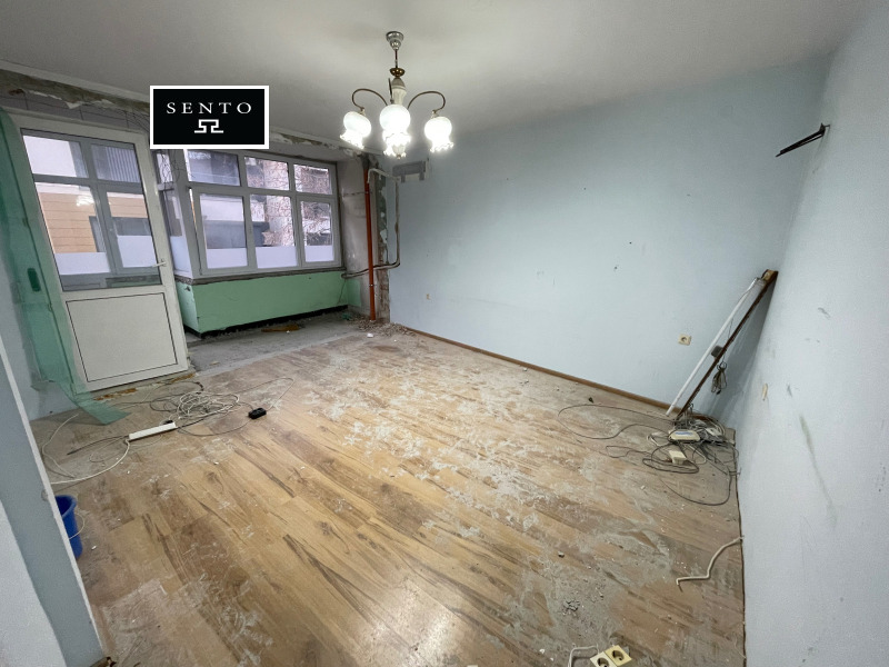 Продава 3-СТАЕН, град Русе, Център • 158000 € / 309021.14 лв. • 25538345 1 — Holmes.bg Продава 3-СТАЕН, град Русе, Център • 158000 € / 309021.14 лв. • 25538345 1