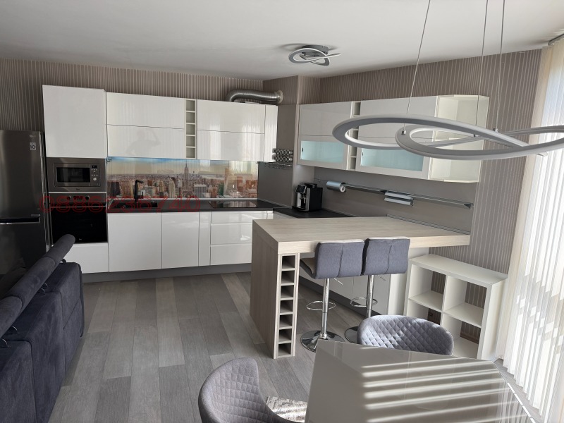 Продава 3-СТАЕН, град София, Младост 4 • 467000 € / 913372.61 лв. • 54641762 1 — Holmes.bg Продава 3-СТАЕН, град София, Младост 4 • 467000 € / 913372.61 лв. • 54641762 1