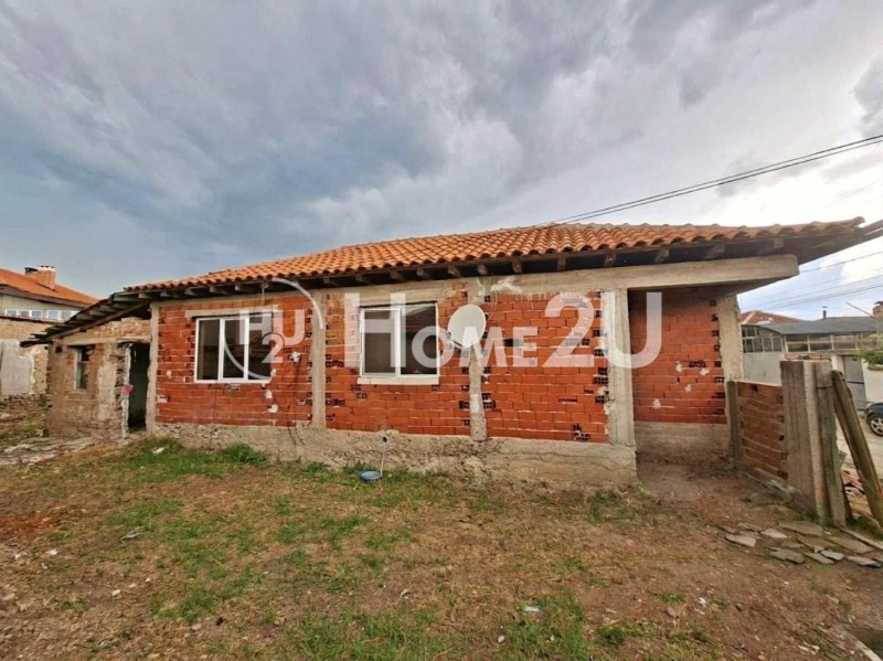 Продава КЪЩА, област Пловдив, гр. Първомай • 44990 € • 56602270 1 — Holmes.bg Продава КЪЩА, област Пловдив, гр. Първомай • 44990 € • 56602270 1